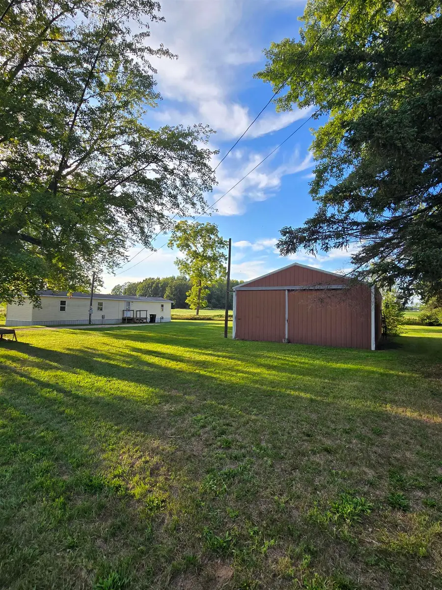 326 W Burton, Pompeii, MI 48874 - #2