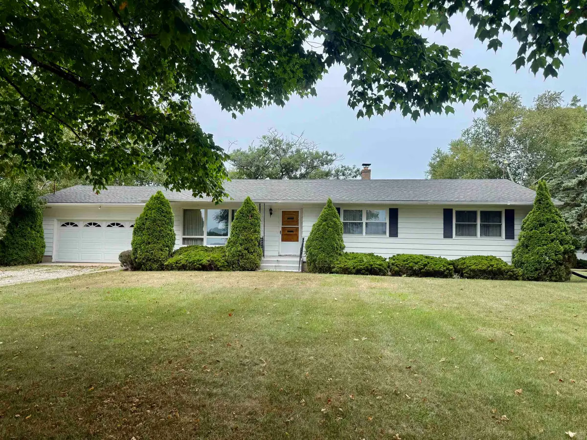 3509 E Saint Charles RD, Ithaca, MI 48847 - #1