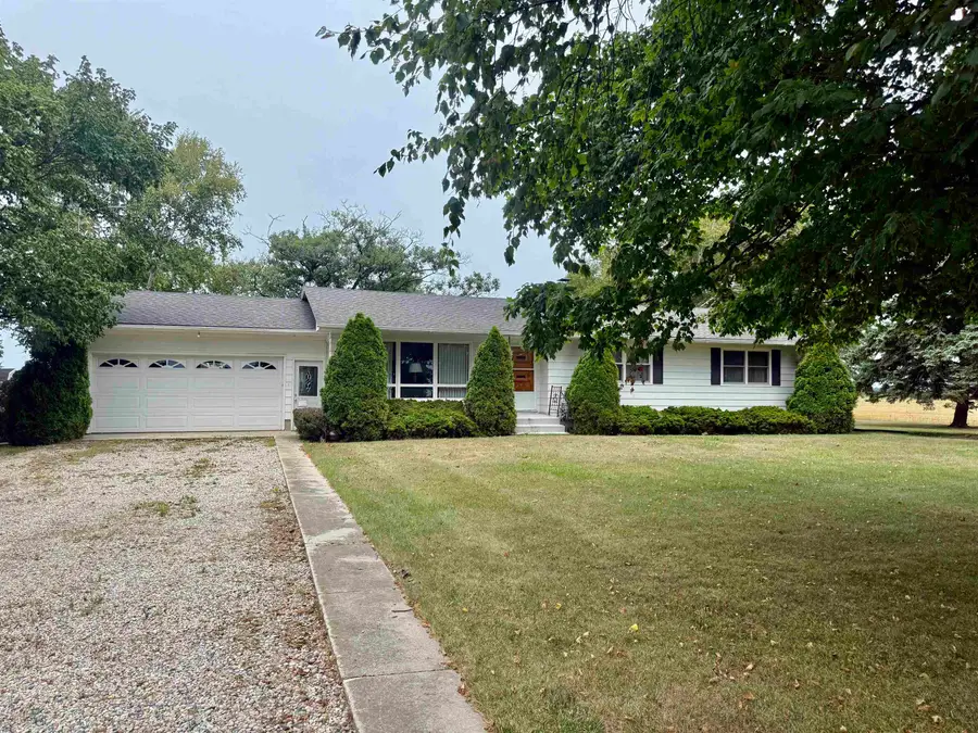 3509 E Saint Charles RD, Ithaca, MI 48847 - #2
