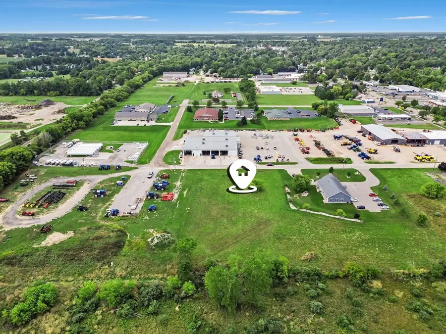 207 Dilts, Ithaca, MI 48847 - #2