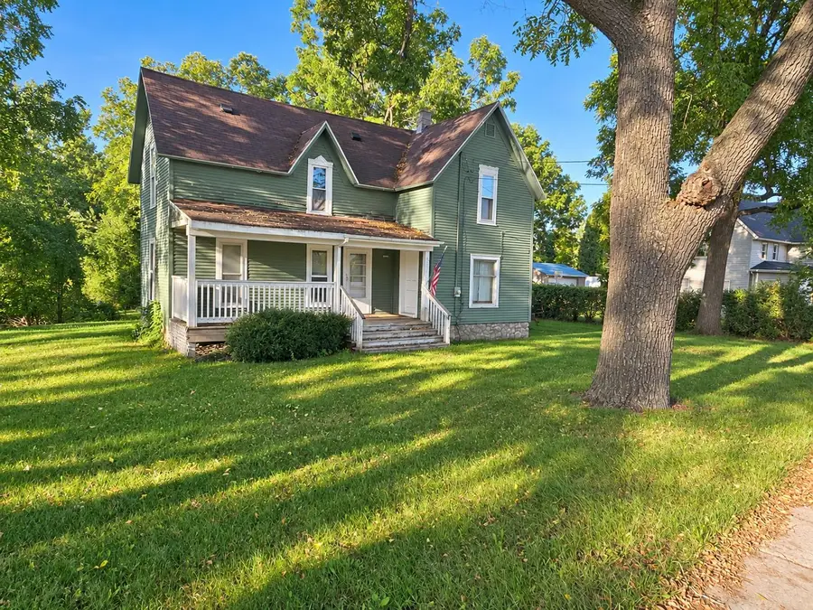 321 Ely ST, Alma, MI 48801 - #3