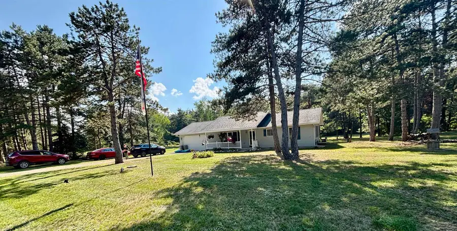 460 Evergreen, Farwell, MI 48622 - #2