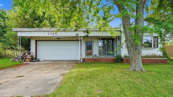 1745 S Shepherd, MtPleasant, MI 48858