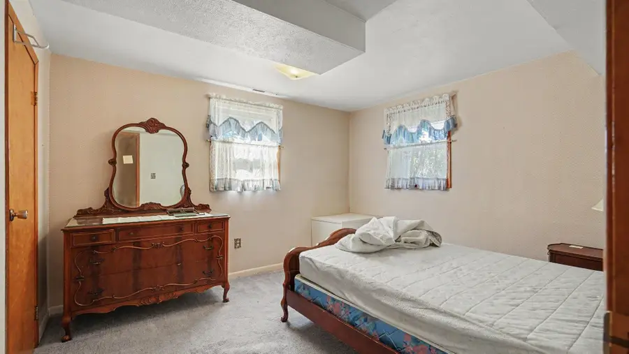160 Devon DR, Saint Louis, MI 48880 - #3