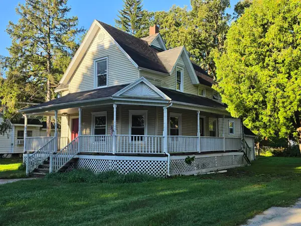 120 Moyer, Alma, MI 48801
