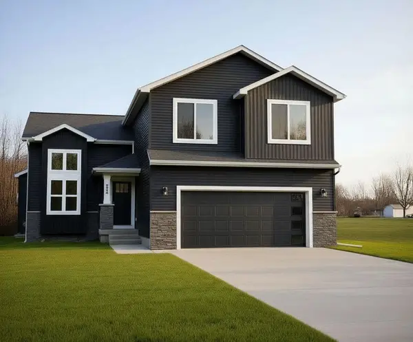 540 W Wildwood, Owosso, MI 48867
