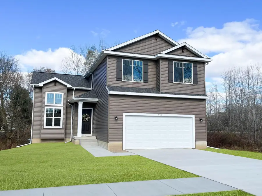 540 W Wildwood, Owosso, MI 48867 - #2