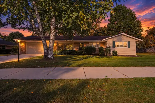 569 Charles, Alma, MI 48801