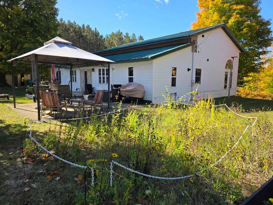 11443 Tope LN, Mancelona, MI 49659 - #2