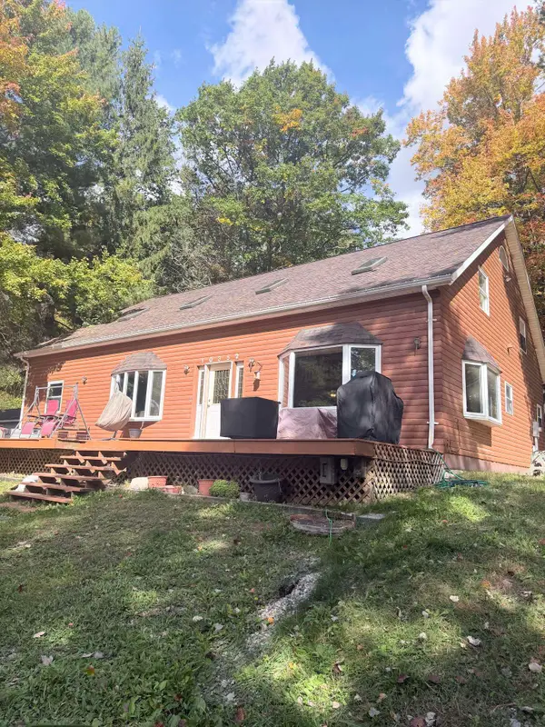 10352 N Athey AVE, Harrison, MI 48625