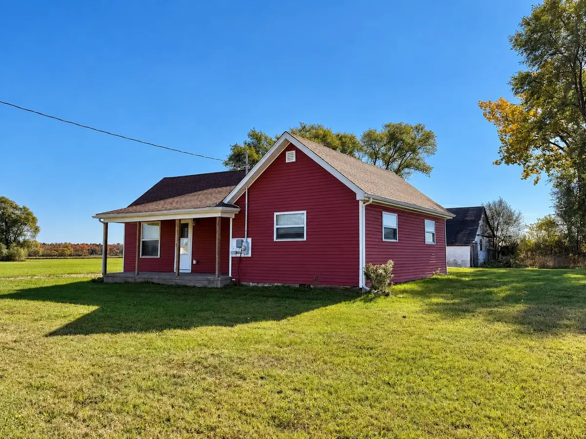 11326 E Monroe, Merrill, MI 48637 - #1