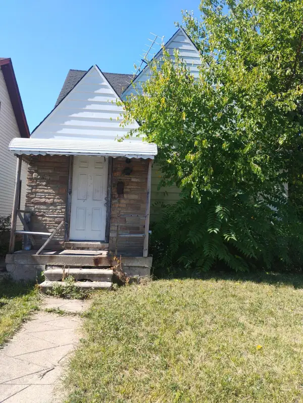 13151 Indiana, Detroit, MI 48238