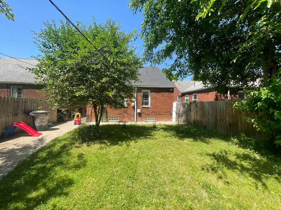 6344 Grandmont Avenue, Detroit, MI 48228 - #3