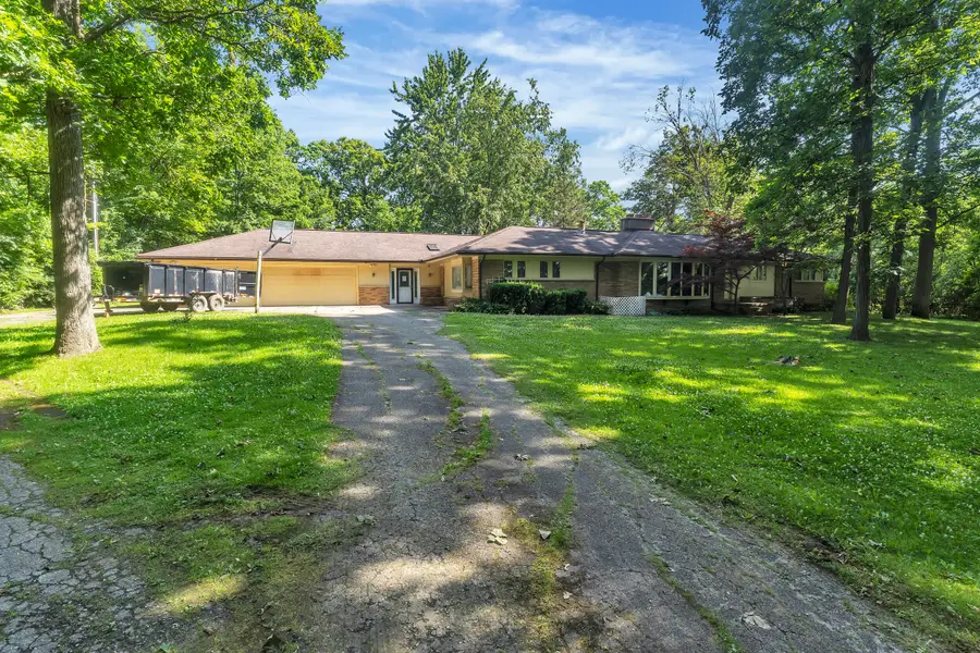 8751 Warren Road, Plymouth, MI 48170 - #2