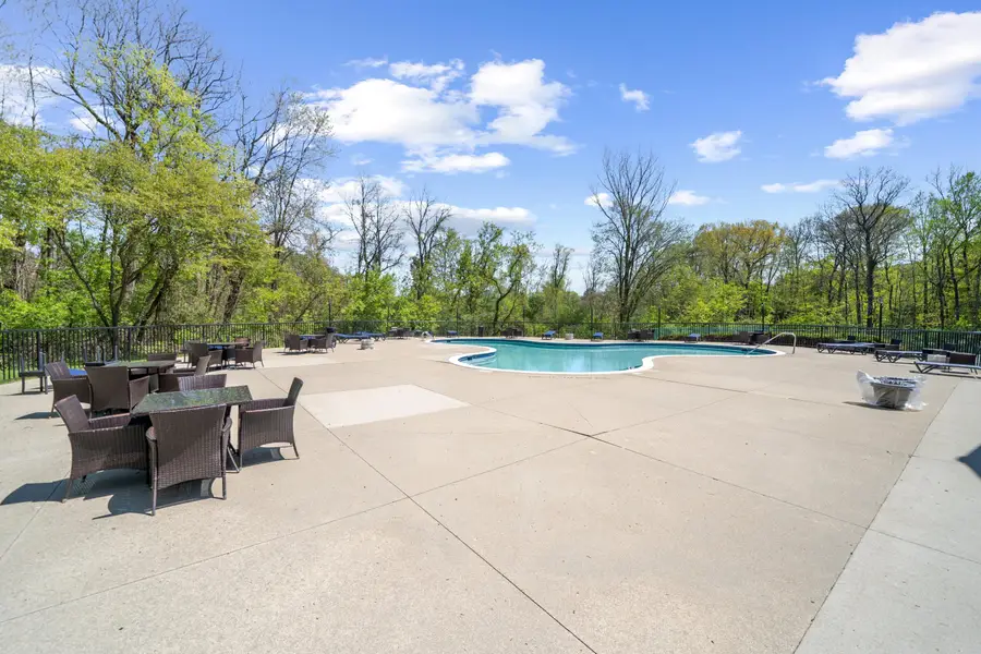 7288 Danbrooke Court, West Bloomfield, MI 48322 - #3