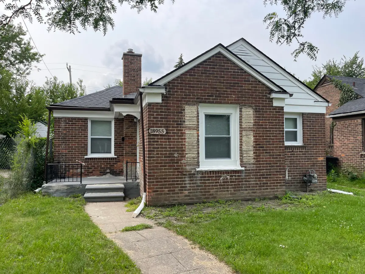 18955 Asbury Park, Detroit, MI 48235 - #1
