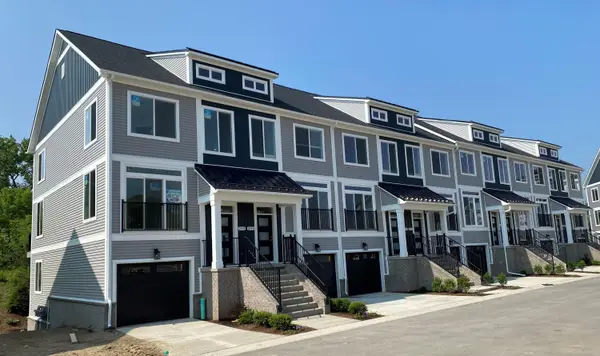 2793 Bristol Rdg Drive Building: D Unit: 45, AnnArbor, MI 48105