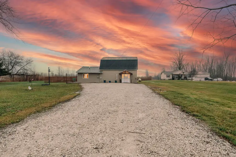 3005 Plank Road, Cottrellville, MI 48039 - #2