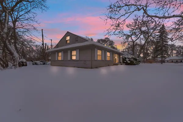 2310 Pinecrest Avenue, AnnArbor, MI 48104