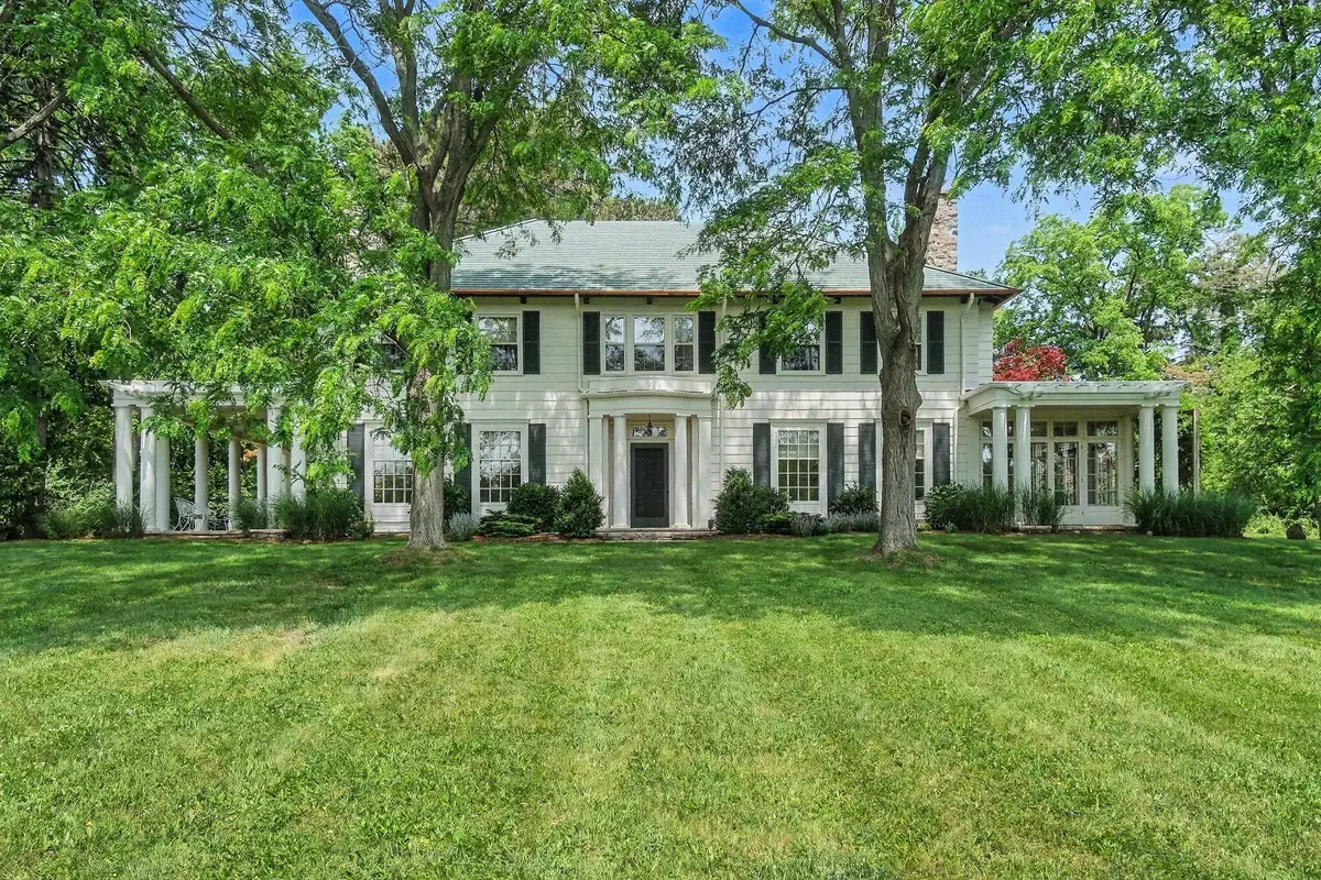 3215 W Dobson Place, Ann Arbor, MI 48105 - #1