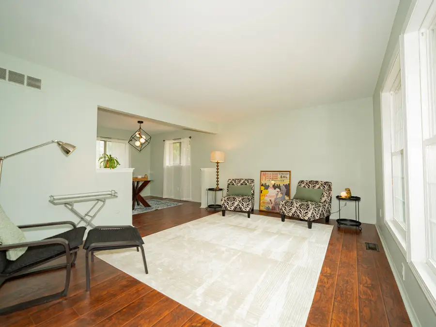 3340 Bluett Drive, Ann Arbor, MI 48105 - #2