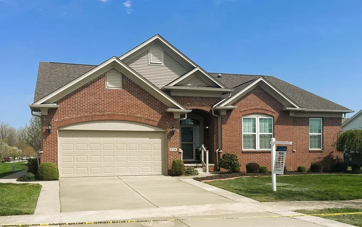 27118 Walloon Way, Brownstown, MI 48134 - #1