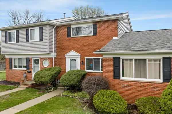 3045 Elstead Street, AuburnHills, MI 48326