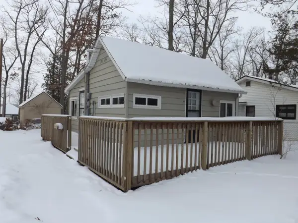 163 Lincoln Alley, Vestaburg, MI 48891