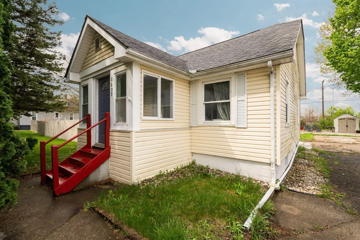 8659 N Canton Center Road, Canton, MI 48187 - #1