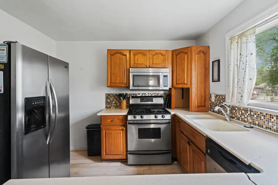 8659 N Canton Center Road, Canton, MI 48187 - #3