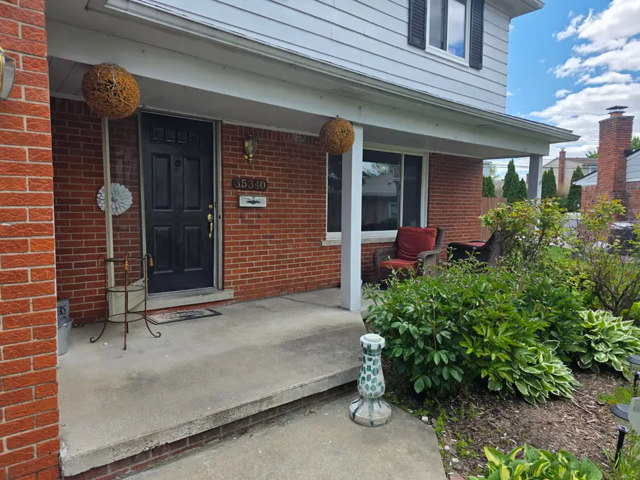 35340 Monza Court, Sterling Heights, MI 48312 - #2