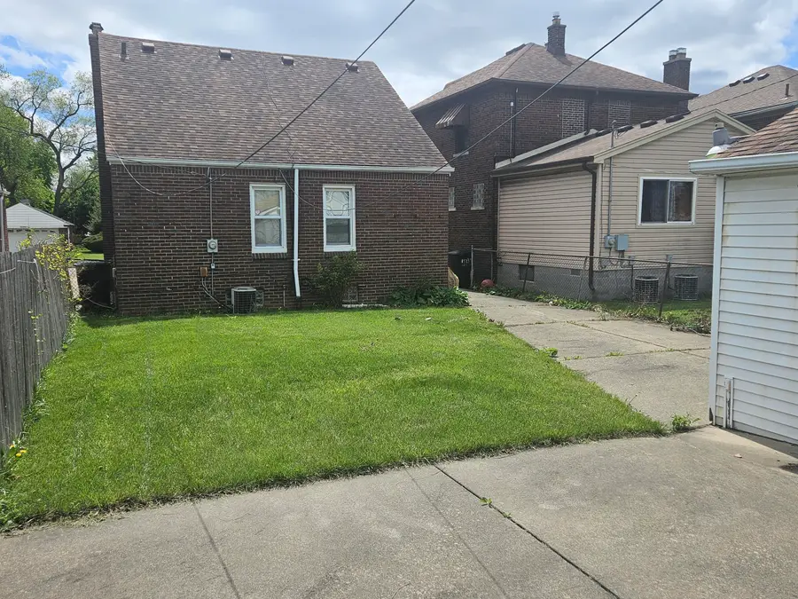15237 Carlisle Street, Detroit, MI 48205 - #3