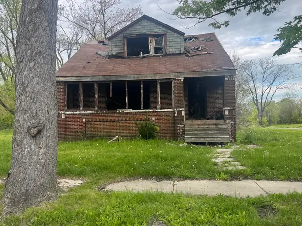 19610 Hoyt Street, Detroit, MI 48205