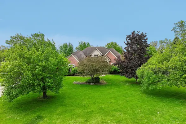 1819 Brookview Drive, Saline, MI 48176