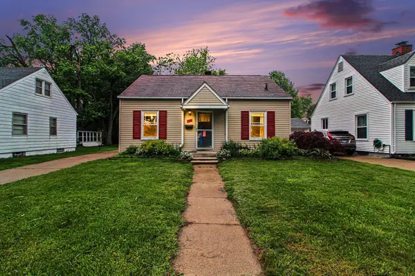 701 Auburn Street, Plymouth, MI 48170