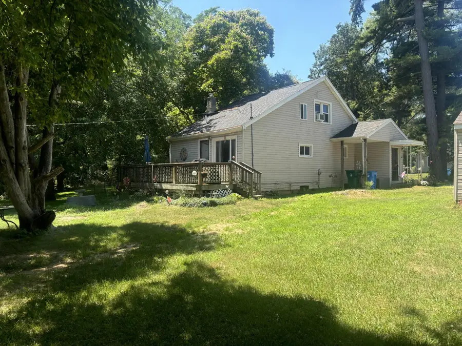 2545 Massena Avenue, Commerce Township, MI 48382 - #2