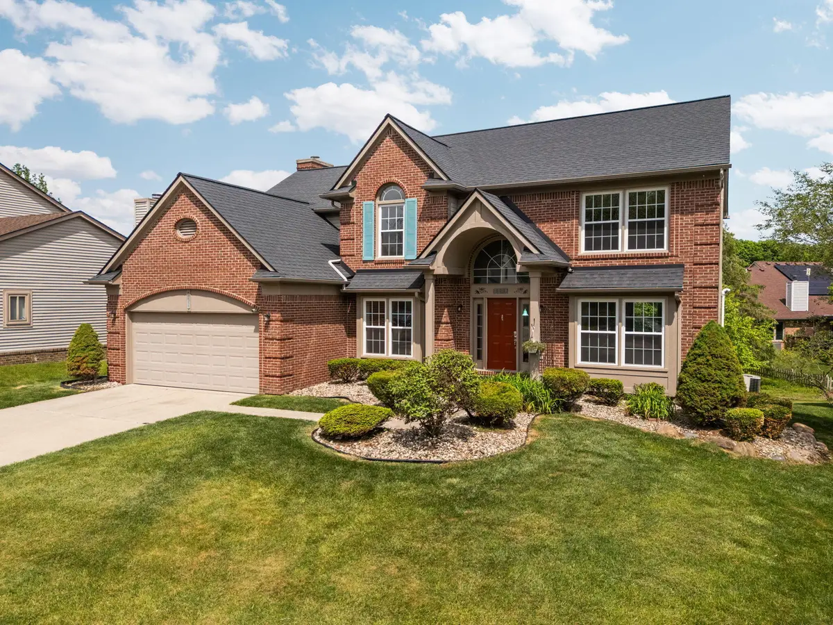 2956 Leslie Park Circle, Ann Arbor, MI 48105 - #1