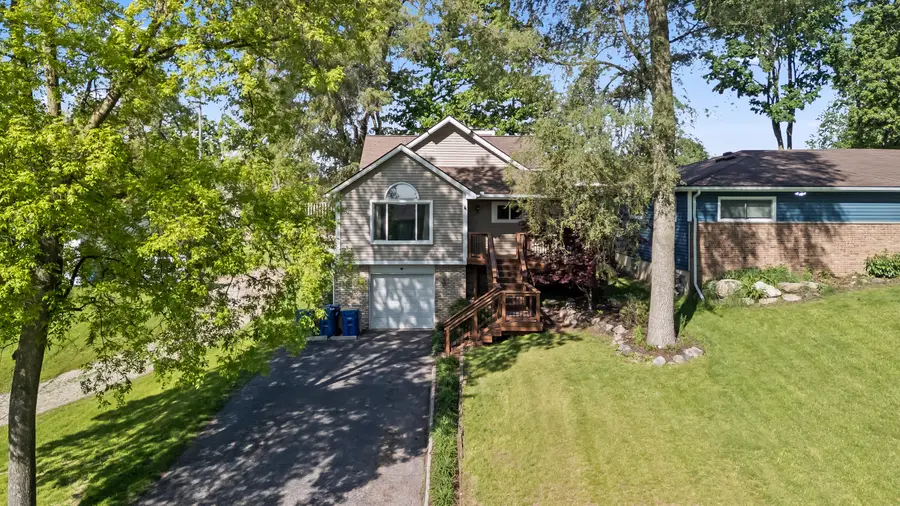 1008 Beachland Boulevard, Waterford, MI 48328 - #2