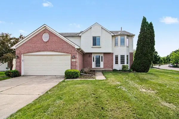 312 Redrock Court, AnnArbor, MI 48103