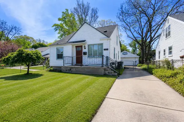 2108 E 4th Street, RoyalOak, MI 48067