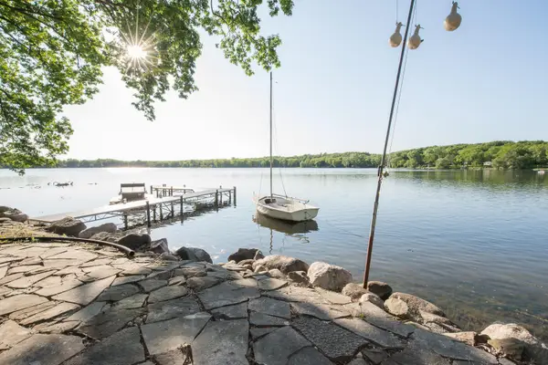 8790 Hendricks Drive, Brighton, MI 48116
