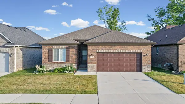 15300 Eton Pointe Drive, ClintonTownship, MI 48035