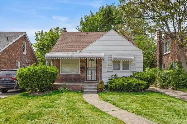 19549 Barlow Street, Detroit, MI 48205