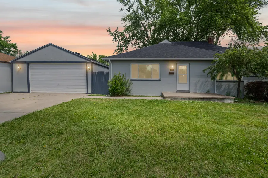 19071 Melvin Street, Roseville, MI 48066 - #2