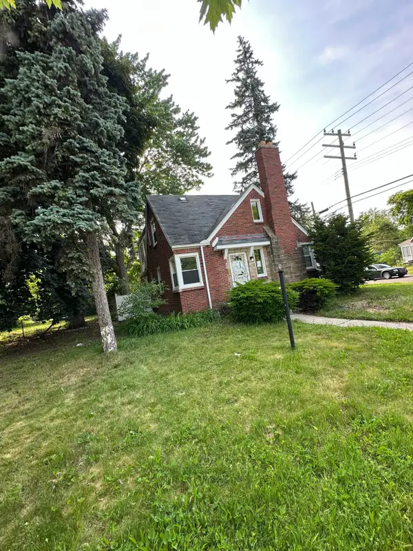 20045 Ward Avenue, Detroit, MI 48235