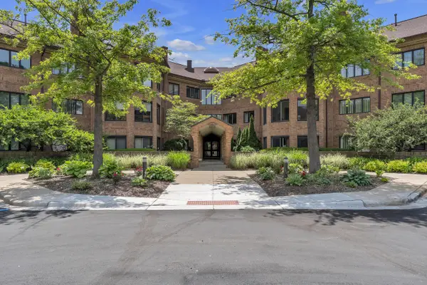 2115 Nature Cove Court Unit: 108, AnnArbor, MI 48104