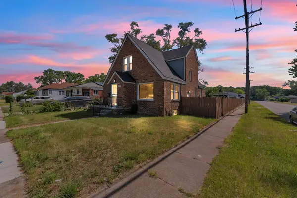 21004 Reimanville Avenue, Ferndale, MI 48220