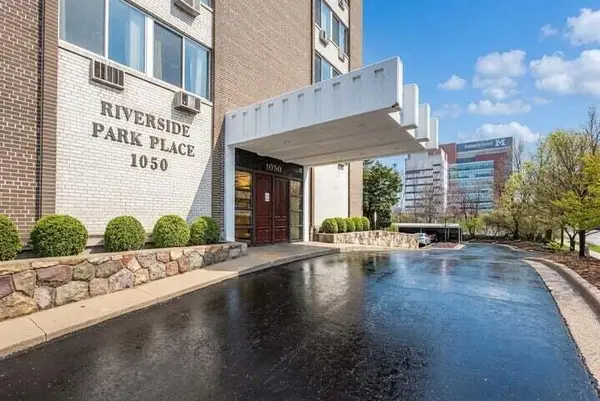 1050 Wall Street Unit: 3B, AnnArbor, MI 48105