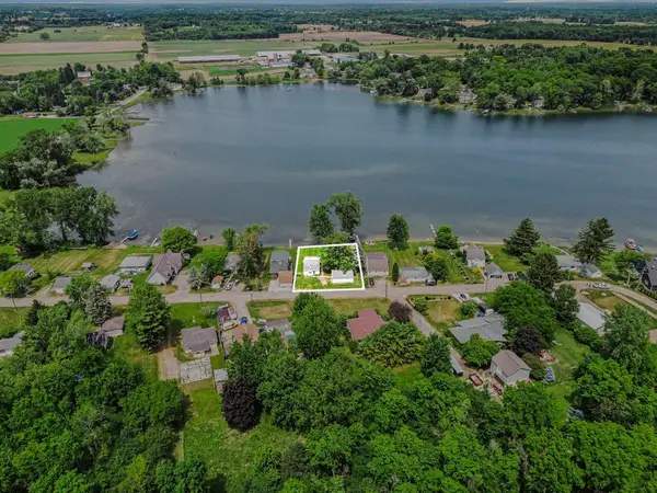 11968 Elmdale Drive, Manchester, MI 48158