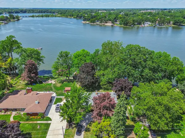 303 E Huron River Drive, Belleville, MI 48111